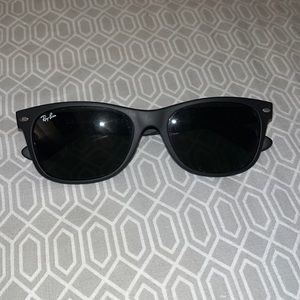 Polarized Wayfarer Rayband Sunglasses